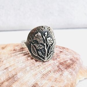 June Birthday Fox and the Fawn 925 Sterling Botanical Ring Size 6